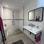 Villa Piscine Confort Cosy Brouilla